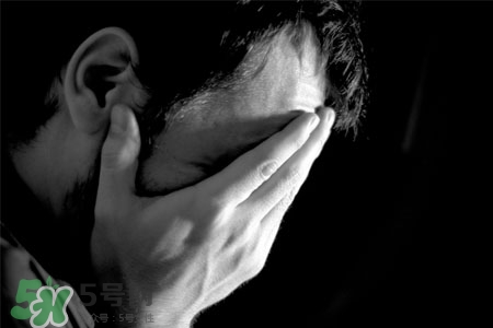 春天怎么預(yù)防抑郁癥的發(fā)生？春天如何預(yù)防抑郁癥的發(fā)作？