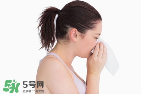 打噴嚏會(huì)影響胎兒嗎？打噴嚏會(huì)流產(chǎn)嗎？