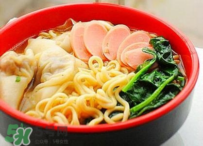 孕婦可以吃方便面嗎？孕婦吃方便面對胎兒有影響嗎