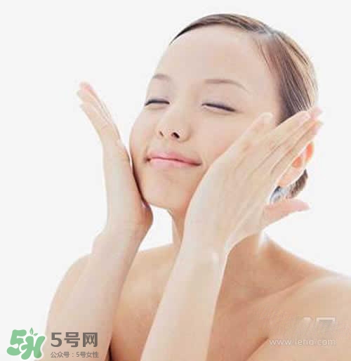 精華乳是乳液嗎？精華乳和乳液的區(qū)別