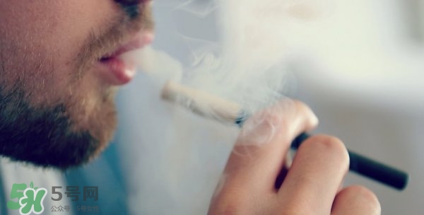 電子煙和真煙哪個(gè)危害大？電子煙和香煙哪個(gè)危害大？