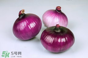 洋蔥中間黃了可以吃嗎？洋蔥里面發(fā)黃能吃嗎？