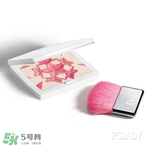 迪奧2017櫻花花瓣腮紅多少錢？2017dior櫻花腮紅專柜價格