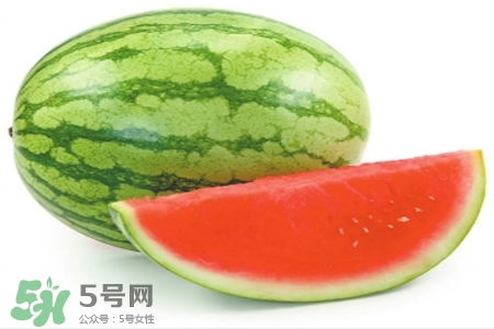 口腔潰瘍可以吃西瓜嗎？口腔潰瘍吃西瓜好嗎？