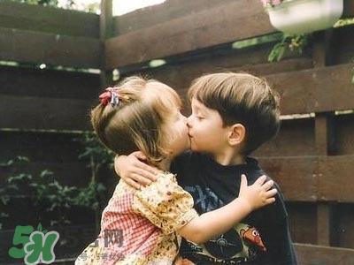 性教育從什么時候開始？孩子性教育怎么教