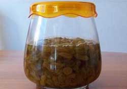 醋泡葡萄干有什么功效？醋泡葡萄干的功效與作用