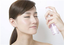 2017定妝噴霧排行榜10強 2017定妝噴霧新品推薦