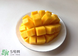 芒果為什么有黑色的絲？芒果里面有黑色的絲能吃嗎？