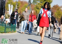 紅色衣服怎么搭配？紅色衣服怎么搭配好看？