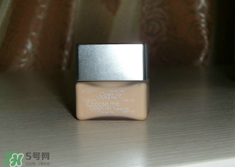 植村秀和rmk哪個(gè)好？植村秀和rmk粉底液哪個(gè)好？