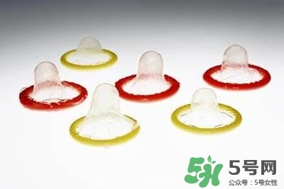 安全套有潤滑油嗎？安全套有潤滑劑的一面向里還是向外
