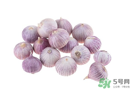 薺菜和大蒜能一起吃嗎？薺菜和蒜頭能一起吃嗎？