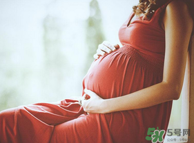 孕婦腿腫是怎么回事？孕婦腿腫怎么辦？