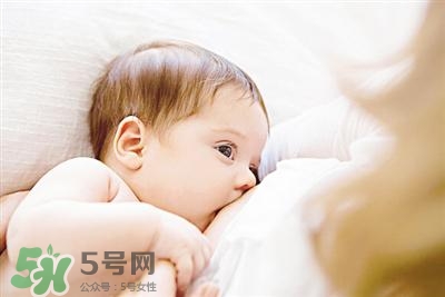 胸小會(huì)不會(huì)沒奶水 胸大小和奶水少有關(guān)系嗎