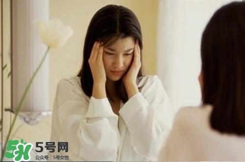 抑郁癥有哪些癥狀？哪些人易患抑郁癥？