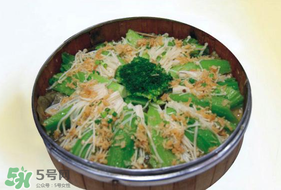 薺菜和金針菇能一起吃嗎？薺菜能和金針菇一起炒嗎？