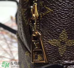 lv雙肩包怎么看真假？lv雙肩包真假辨別