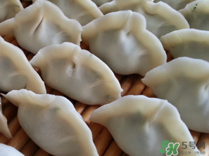 薺菜餃子可以放韭菜嗎？薺菜餃子放韭菜好嗎？