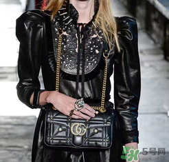 gucci方塊珍珠包正品多少錢？gucci古馳珍珠包正品專柜價(jià)格