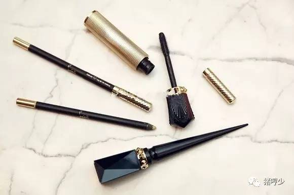 cl眼線液多少錢(qián)？Christian Louboutin眼線液色號(hào)試色