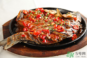 薺菜和鯽魚能一起吃嗎？薺菜和鯽魚一起吃會流產(chǎn)嗎？