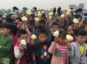 清明節(jié)小孩能上墳嗎？清明節(jié)可以帶小孩掃墓嗎？