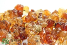 桃膠經(jīng)期能吃嗎？月經(jīng)期可以吃桃膠嗎？