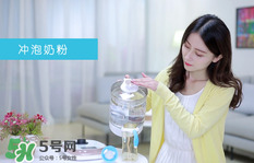 開水沖奶粉會(huì)破壞營養(yǎng)嗎 開水沖奶粉可以嗎