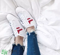 celine小白鞋正品多少錢？celine小白鞋專柜價(jià)格