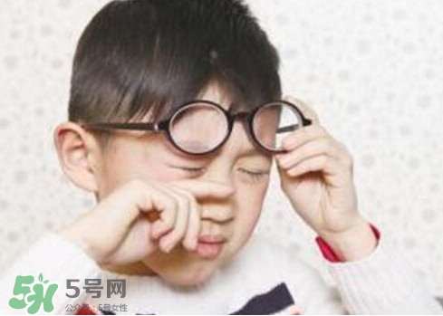 近視眼怎么自然恢復？近視眼如何自然恢復