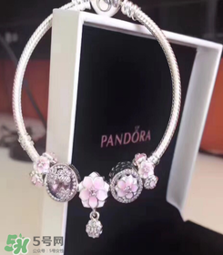 潘多拉桃花系列手鏈怎么看真假？pandora新品桃花手鏈真假辨別