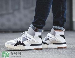 adidas originals aw聯(lián)名最新款多少錢？阿迪達(dá)斯三葉草aw聯(lián)名發(fā)售價格