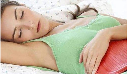 痛經(jīng)該怎么辦？女朋友痛經(jīng)該怎么辦