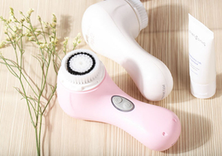 clarisonic洗臉?biāo)⑺㈩^哪種好？科萊麗洗臉?biāo)⑺㈩^怎么裝？