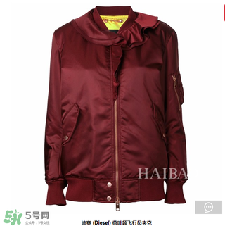 白百合紅色外套是什么牌子？白百合紅色外套是哪個(gè)品牌？