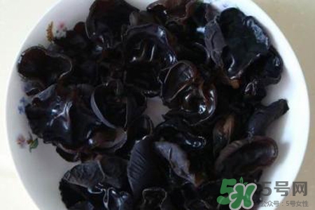 黑木耳泡發(fā)要多久？泡發(fā)木耳需要多長時(shí)間？