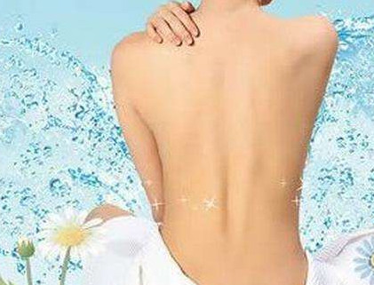 后背長(zhǎng)痘怎么辦？后背長(zhǎng)痘痘是怎么治