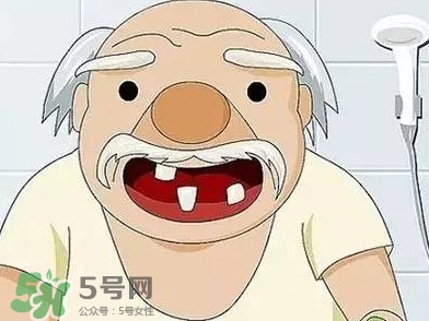 牙周炎怎么得的？牙周炎怎么引起的