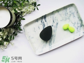 美妝蛋可以涂乳液?jiǎn)?？美妝蛋怎么涂水乳？