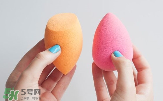 美妝蛋可以涂乳液?jiǎn)?？美妝蛋怎么涂水乳？
