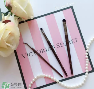 玫珂菲化妝刷怎么樣？make up for ever化妝刷好用嗎？
