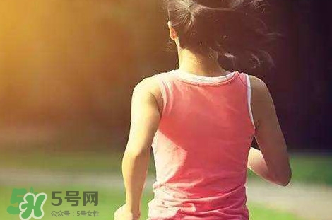 經(jīng)常胃痛會(huì)不會(huì)得胃癌？經(jīng)常胃痛會(huì)引起胃癌嗎
