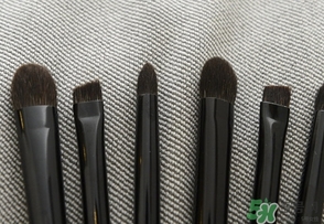 艾諾琪化妝刷哪款好？艾諾琪化妝刷推薦