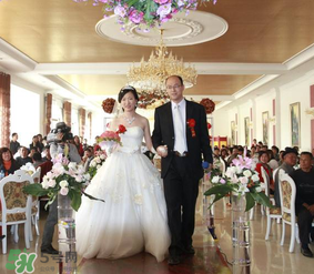 2017年5月哪天結(jié)婚好？2017年5月結(jié)婚黃道吉日