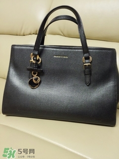 charles keith是什么牌子？屬于什么檔次