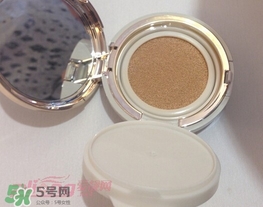 ysl蕾絲氣墊粉餅怎么用？ysl超模蕾絲氣墊粉餅使用方法