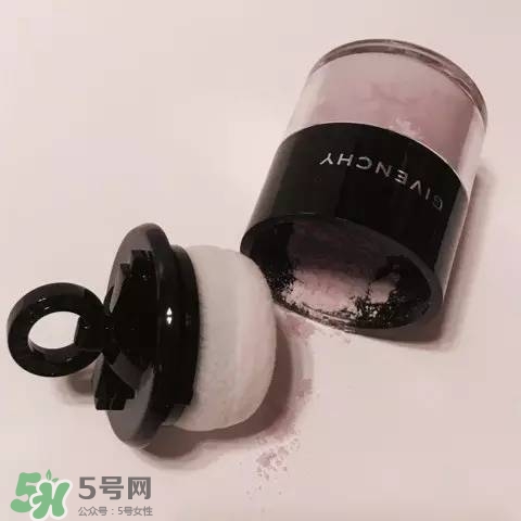 紀梵希花朵浮雕彩妝盤多少錢？紀梵希花朵浮雕高光修容盤價格