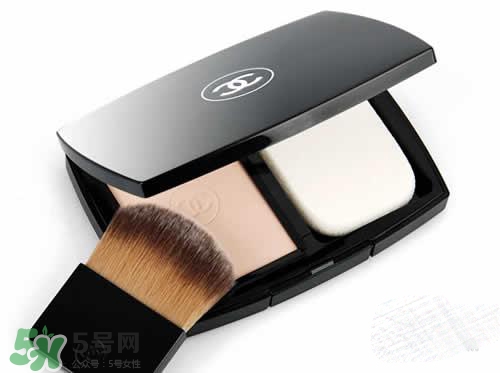 粉餅是什么時候用的？粉餅使用順序