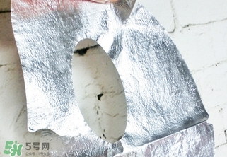 雅詩蘭黛小棕瓶雙層面膜怎么用？