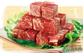 香椿可以和牛肉一起吃嗎？香椿和牛肉能同吃嗎？